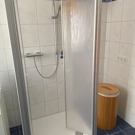 Zentral, Fuer 1 - 2 Personen *
